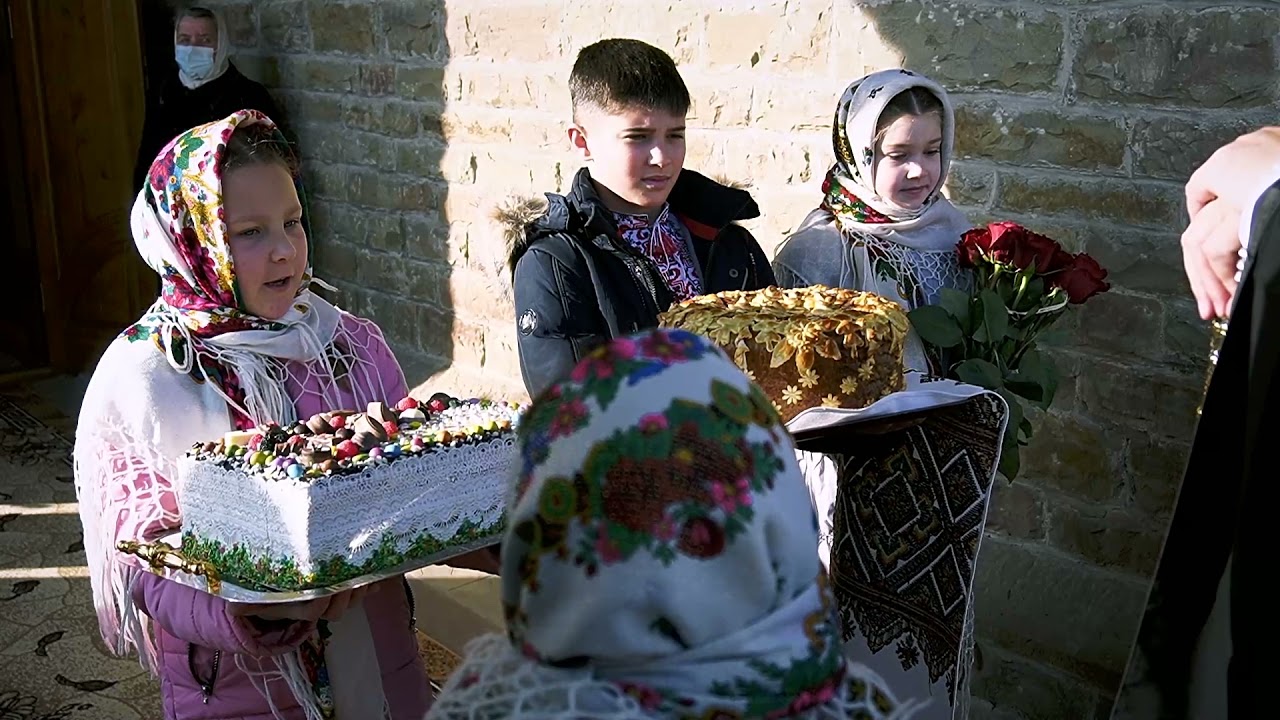 Приїзд у село Підгайчики владики Тихона