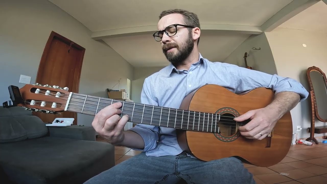 Folhas Secas (Nelson Cavaquinho)