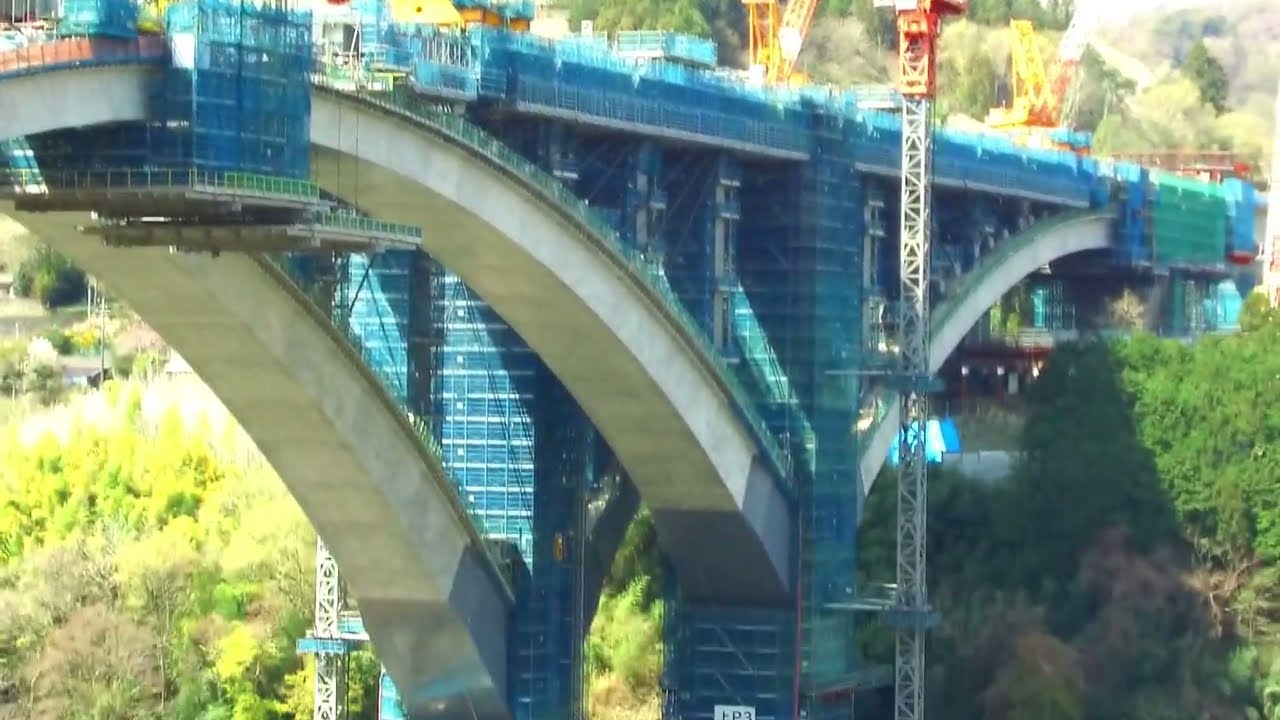 2025-04-05 山北新東名高速道路河内川橋工事