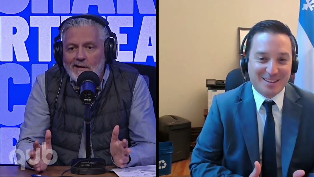 La constitution du Qu&eacute;bec: &laquo;Est-ce une patente &agrave; gosses?&raquo; &laquo;Pas du tout!&raquo;, dit Simon Jolin-Barrette
