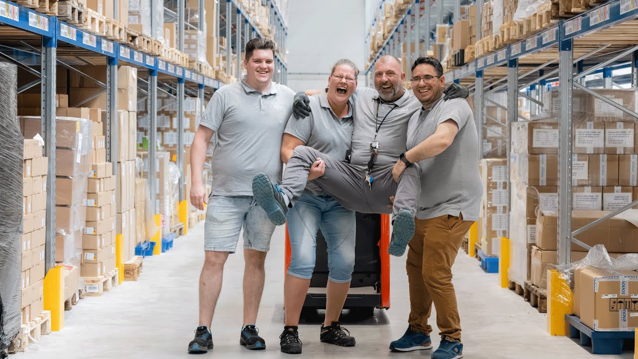Arbeiten am neuen Logistik-Standort von Sonova in Erfurt