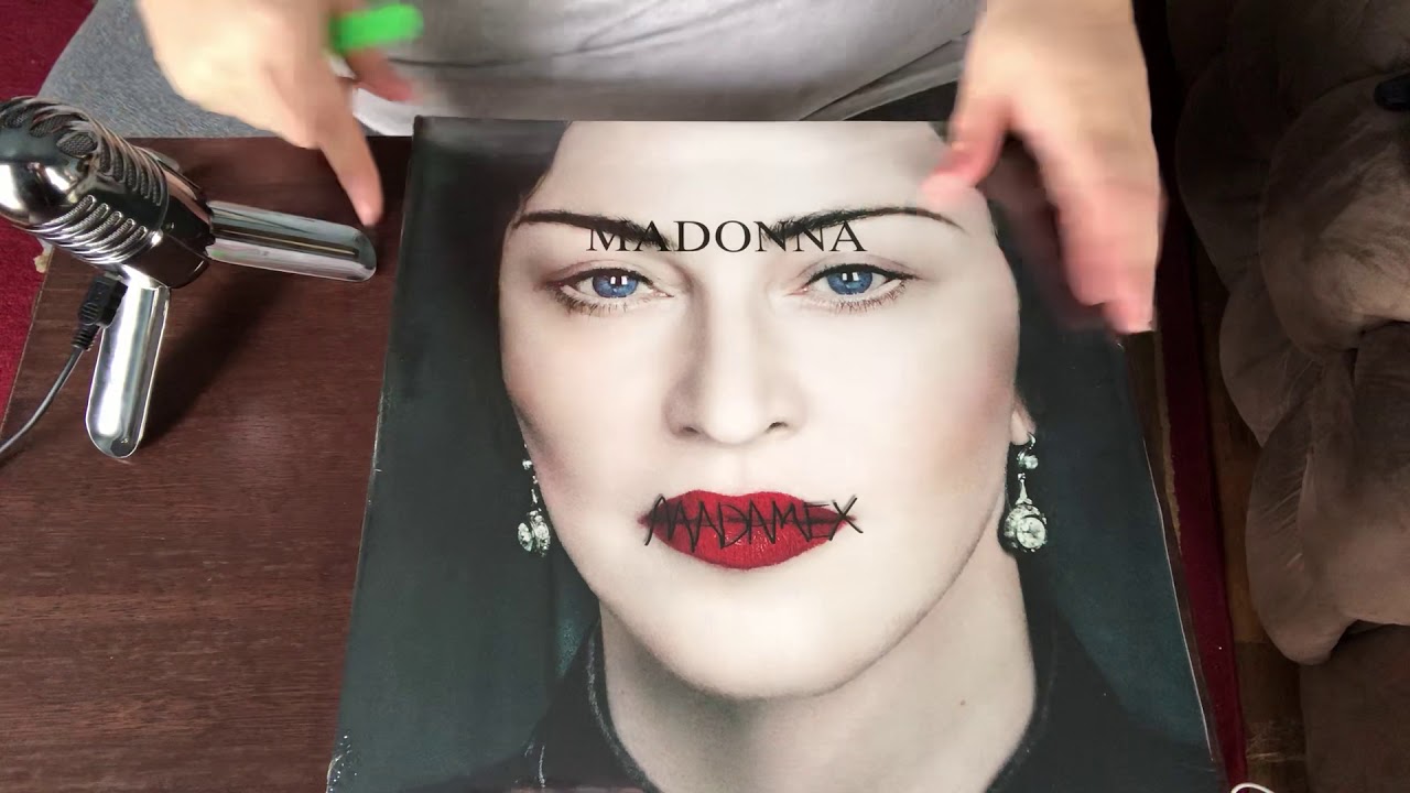 Madame X Unboxing