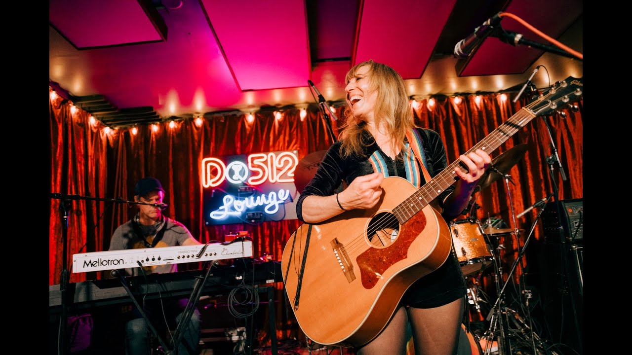 Heartless Bastards - "Revolution" | A Do512 Lounge Session