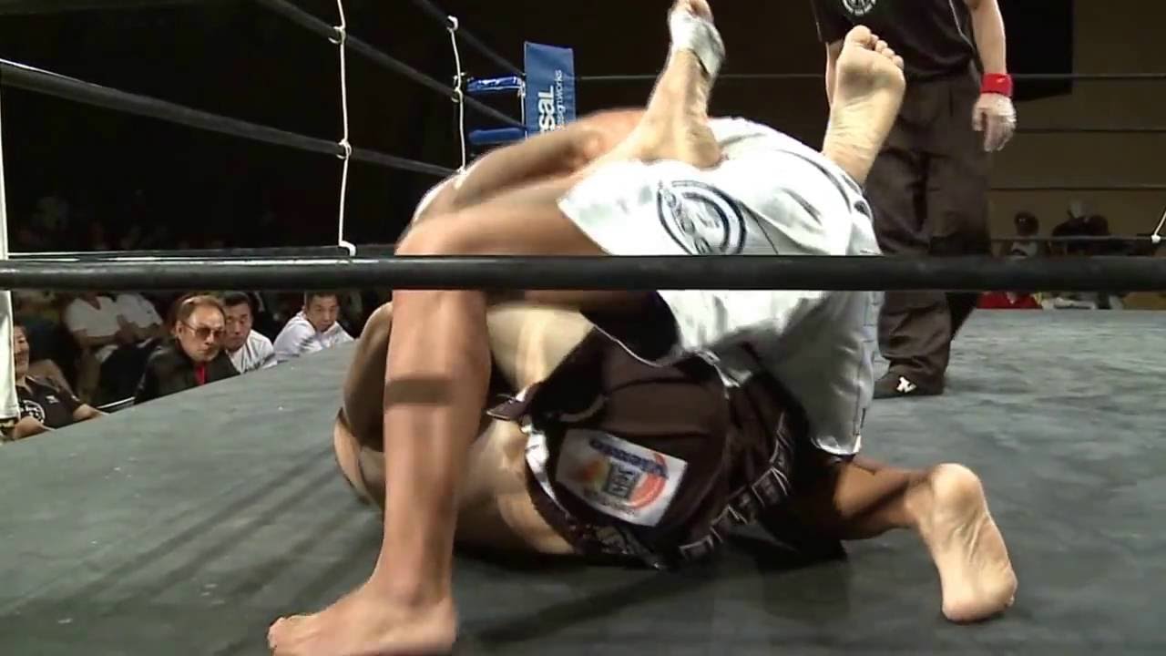 玉城優介（THEパラエストラ沖縄） YUSUKE TAMASHIRO vs 中本龍平（MMA修斗ジムBLOWS） RYUHEI NAKAMOTO