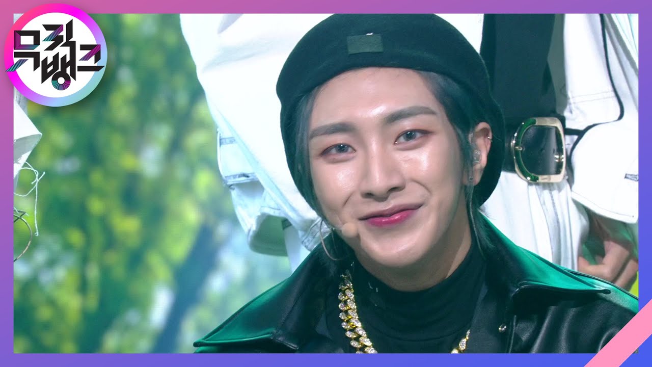 FLASHBACK - 비아이지 (B.I.G) [뮤직뱅크/Music Bank] | KBS 211210 방송