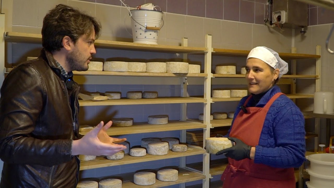 VIAGGIO IN ABRUZZO: IN VAL FINO DA UNA FATTORIA BIOLOGICA DOVE LE CAPRE SONO REGINE