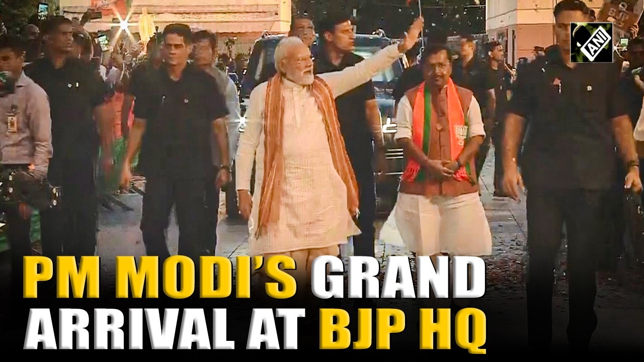 PM Modi&rsquo;s grand arrival at BJP headquarters in Delhi after poll victory in Bengal, Assam