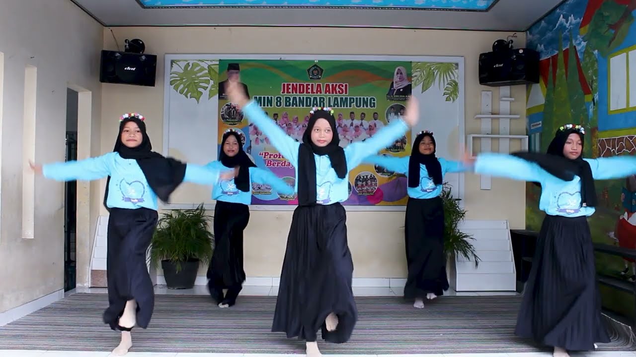 Tari kreasi 
