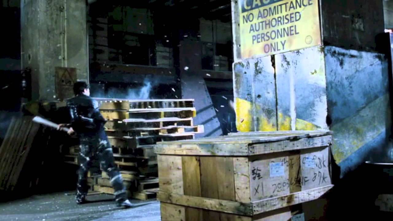 The Protector - Warehouse fight - Tony Jaa (HQ)