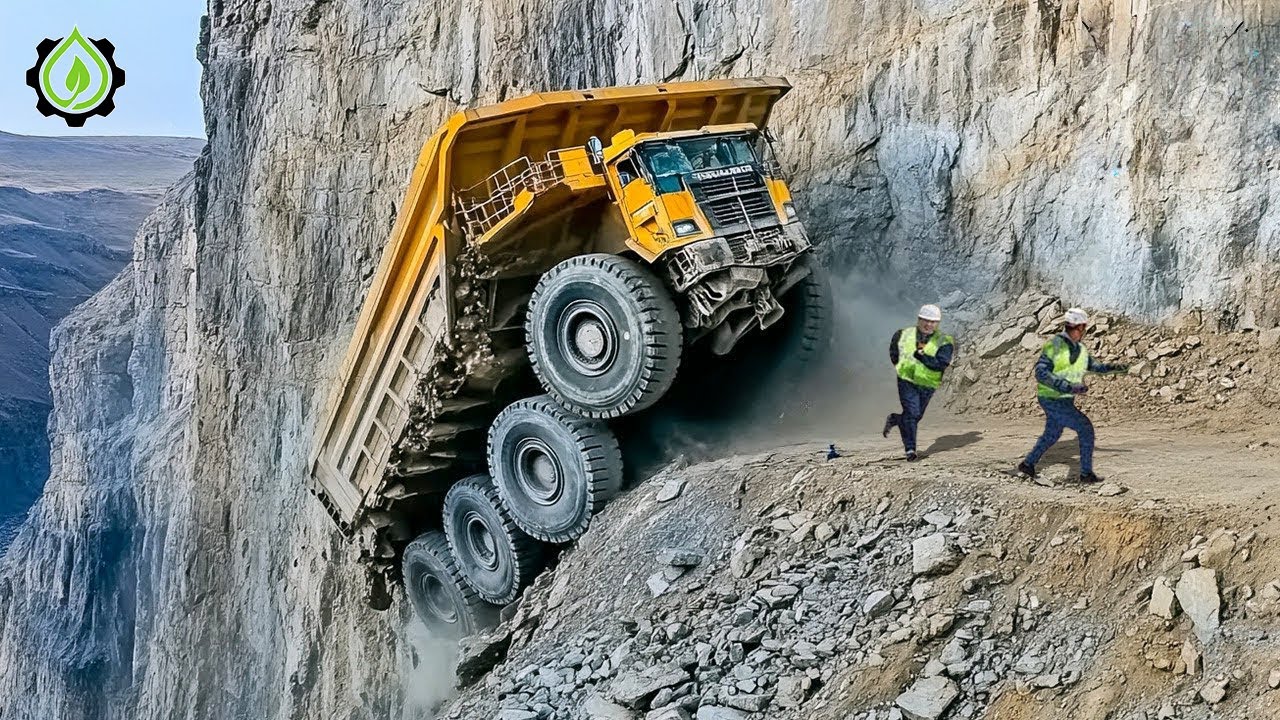Dangerous Idiots Truck & Heavy Equipment Fails Compilation | Extreme Truck Idiots at Work #99
