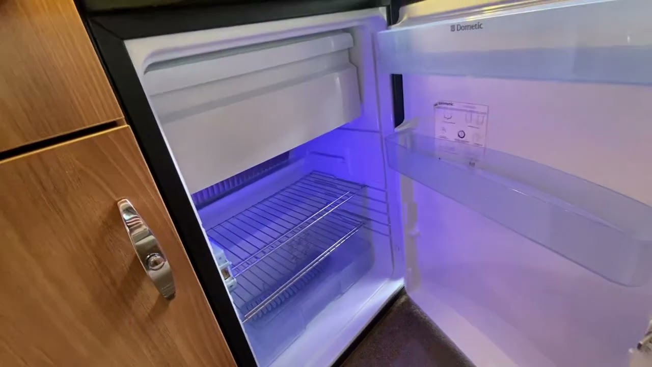 2015 Swift Conqueror 530 4 berth side dinette fitted with motor mover