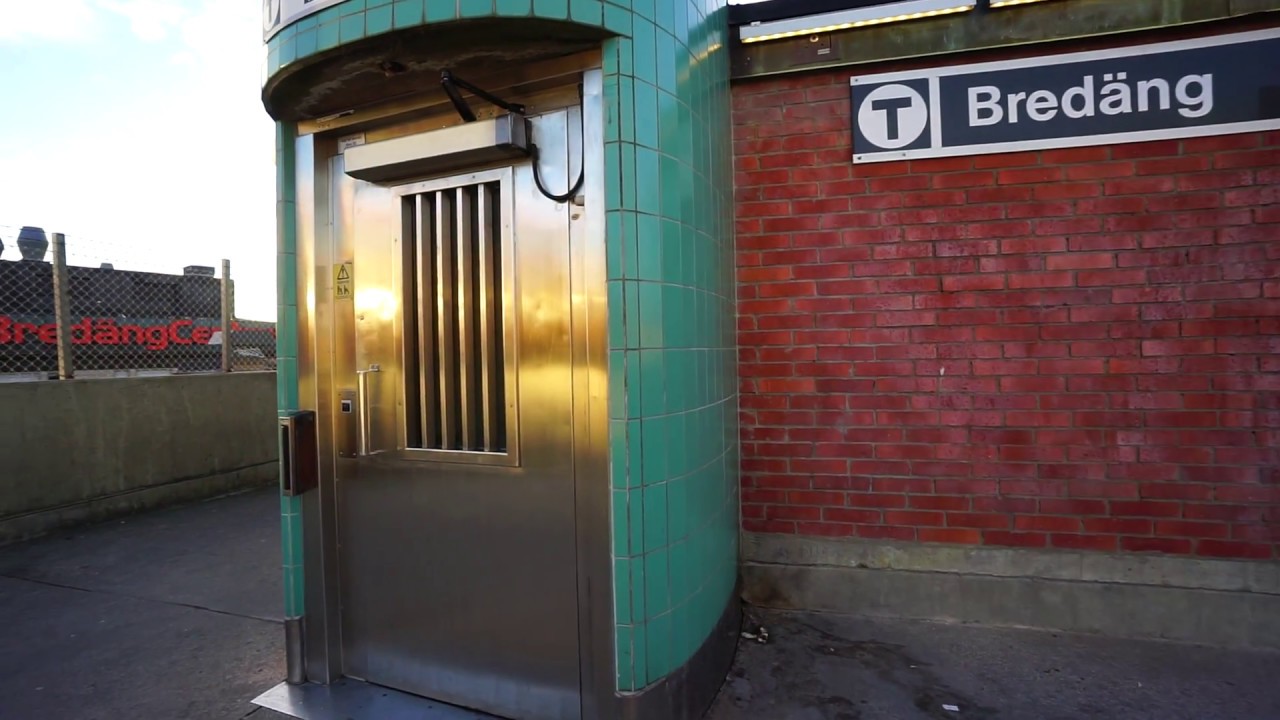 Sweden, Bredäng Tunnelbanestation, Hissmontering AB. elevator - going down