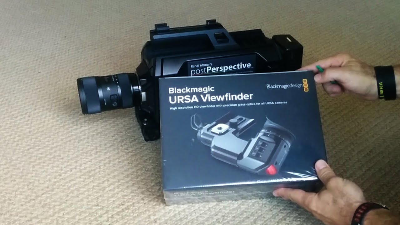 Blackmagic Ursa Viewfinder Unboxing