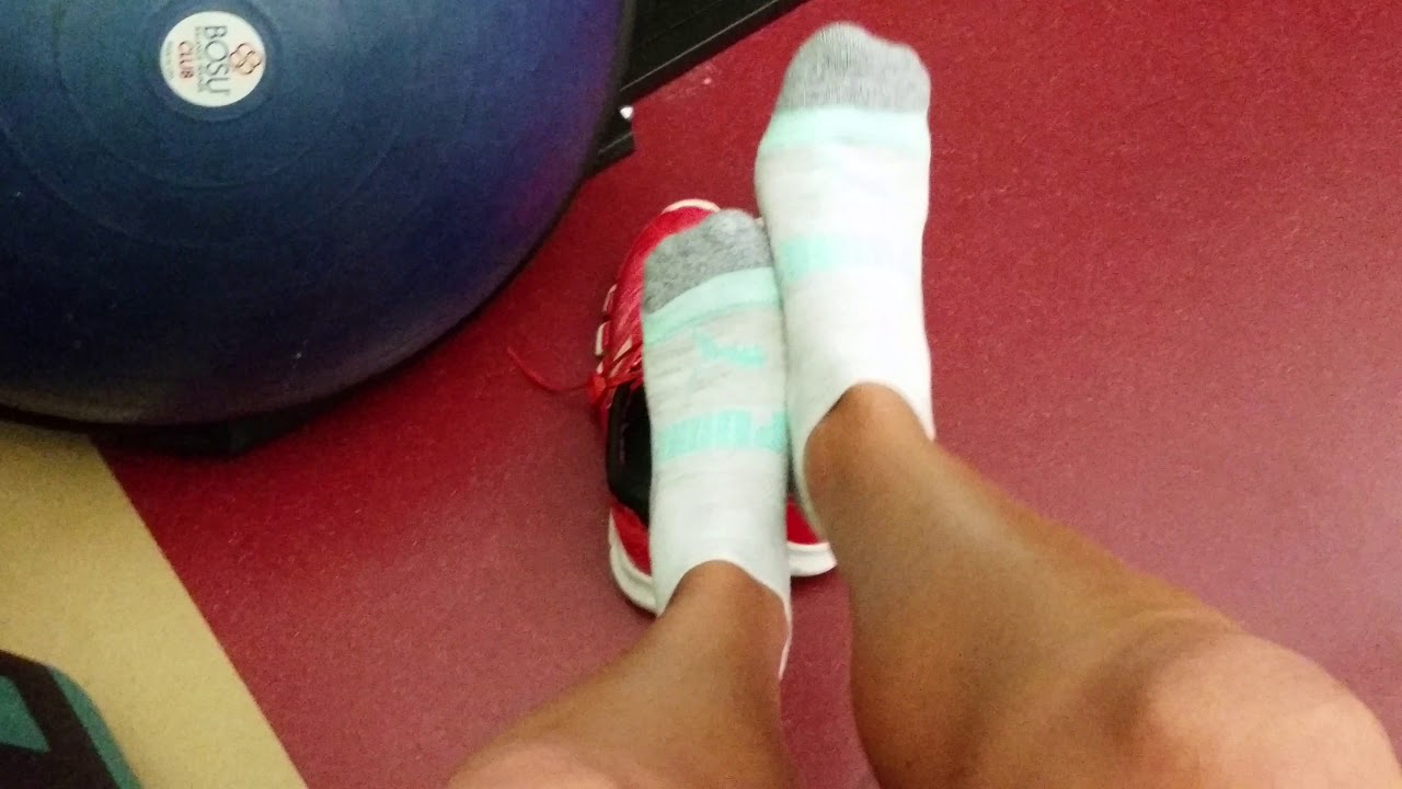 Puma socks at the gym