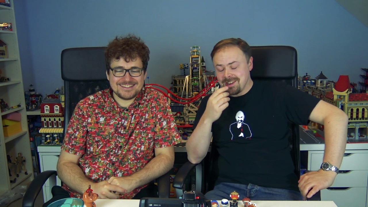 Адвент-календари 2019, день 25 | Ashens & Nerdcubed