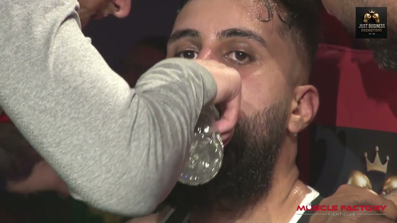 Ash VS Musty |Full Fight| Muscle Factory Fight Club Gloves of Glory III 