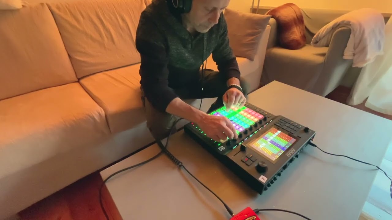 Akai Force Live Jam (Hardgroove) Alex Fain
