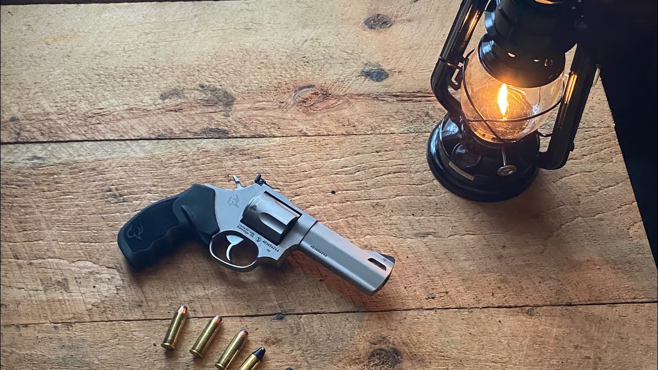 Обзор 44 Magnum Taurus Tracker