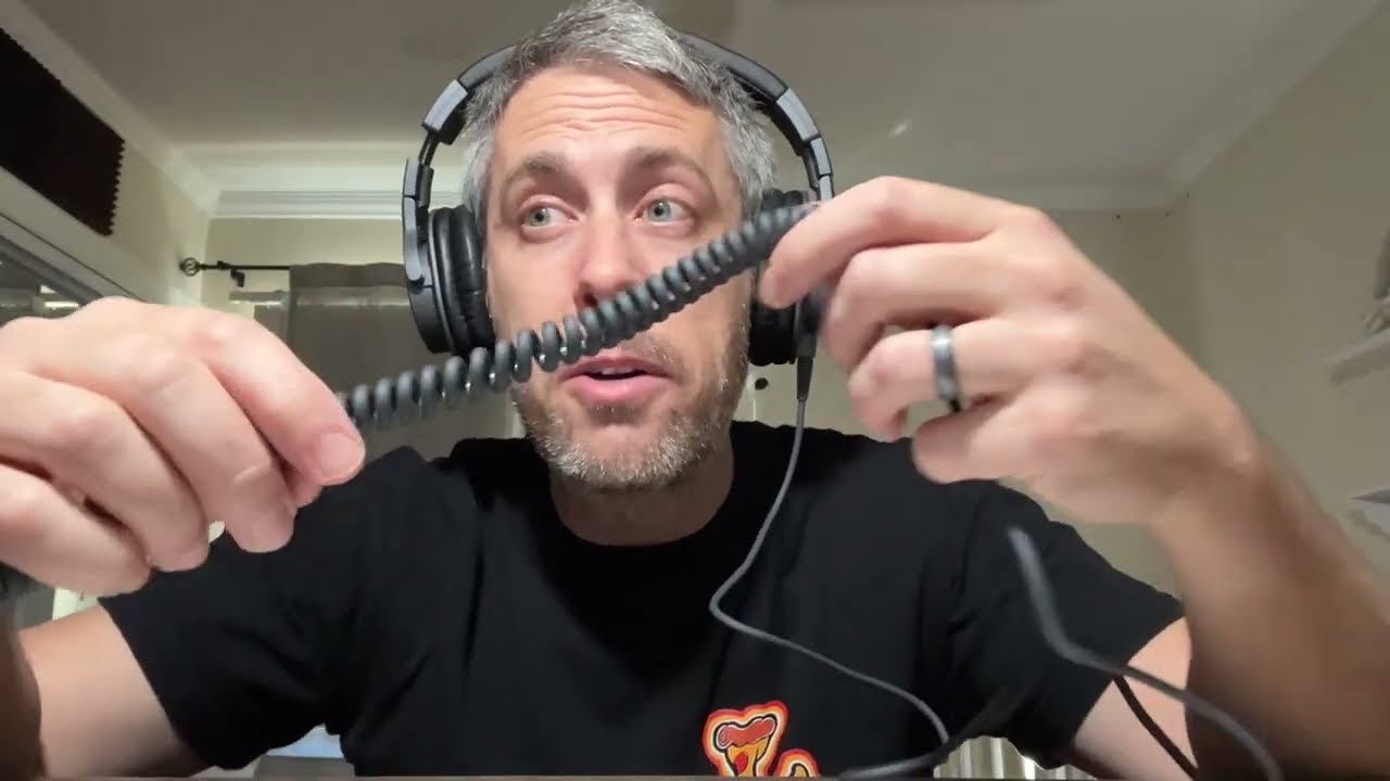 Audio Technica ATH M40x Professional Studio Monitor Headphone Review