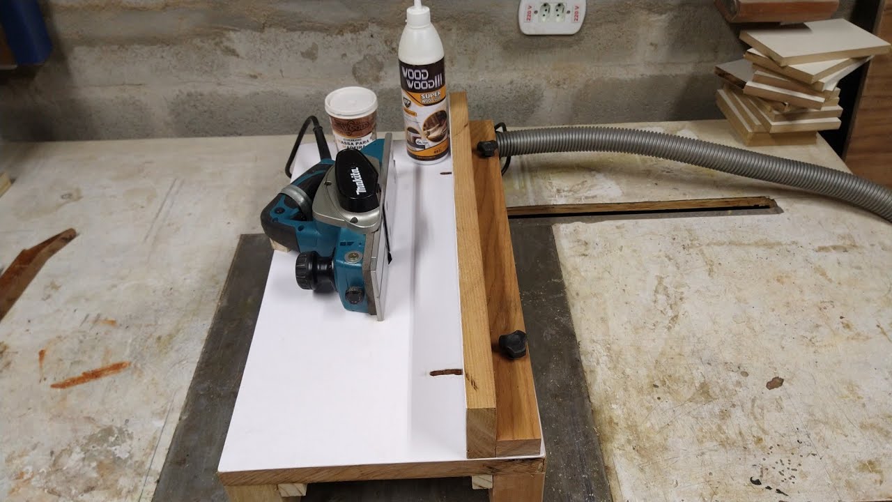 essa plaina vai ajudar muito no trabalho,,manual planer on bench