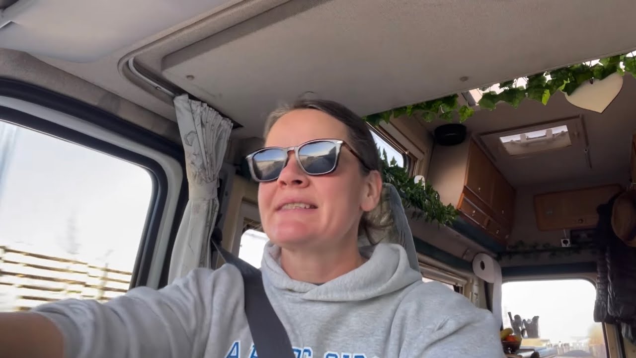Mandy & Bumble Hit The Road - First Time Solo Female Vanlifer