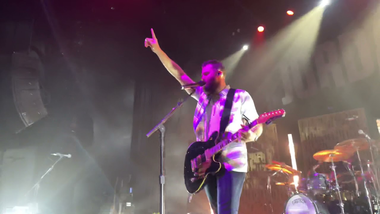 Jordan Davis - Selfish (live) Joes Rosemont,Chicago 9-10-2021