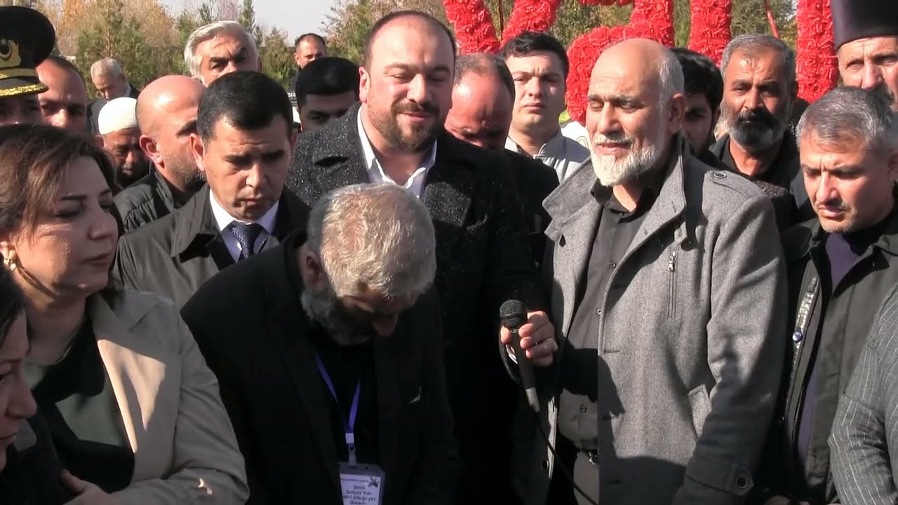 Seyyid Taleh - Mən ağlıram balam gülür ( Şəhid Vəli Quliyevin məzarında )