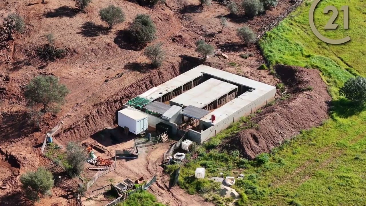 Quinta de 17,4 hectares no coração do Algarve ( S-B de Messines )