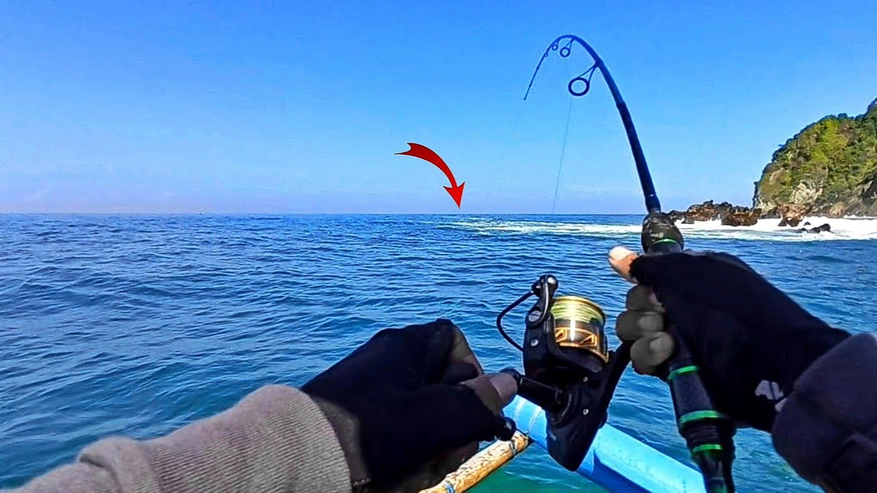 NGERII ..!! Mancing Ikan GT Di Laut Nusakambangan Hasilnya Di Luar Dugaan. || hsa fishing