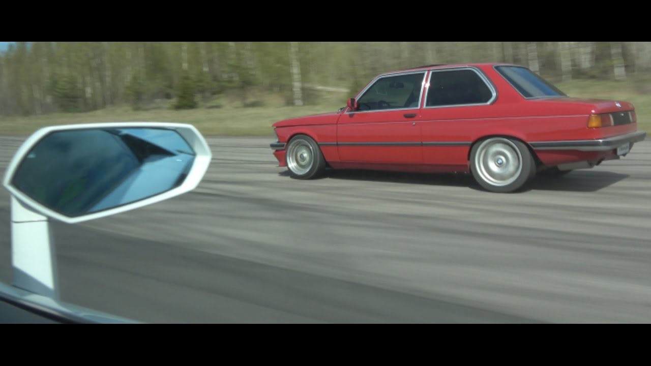 [4k] Lamborghini Aventador LP700-4 Roadster vs 1000 RWHP BMW 323i E21