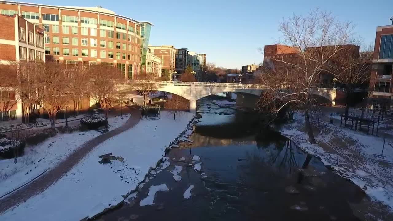 Snow at Falls Park Sunday morning