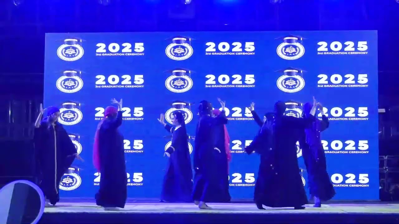 graduation party - عسل سكر انت