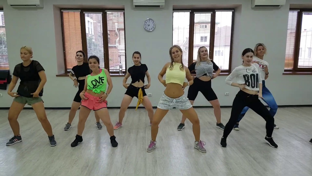 Dile La Verdad Reggaeton by Kristina Mazur