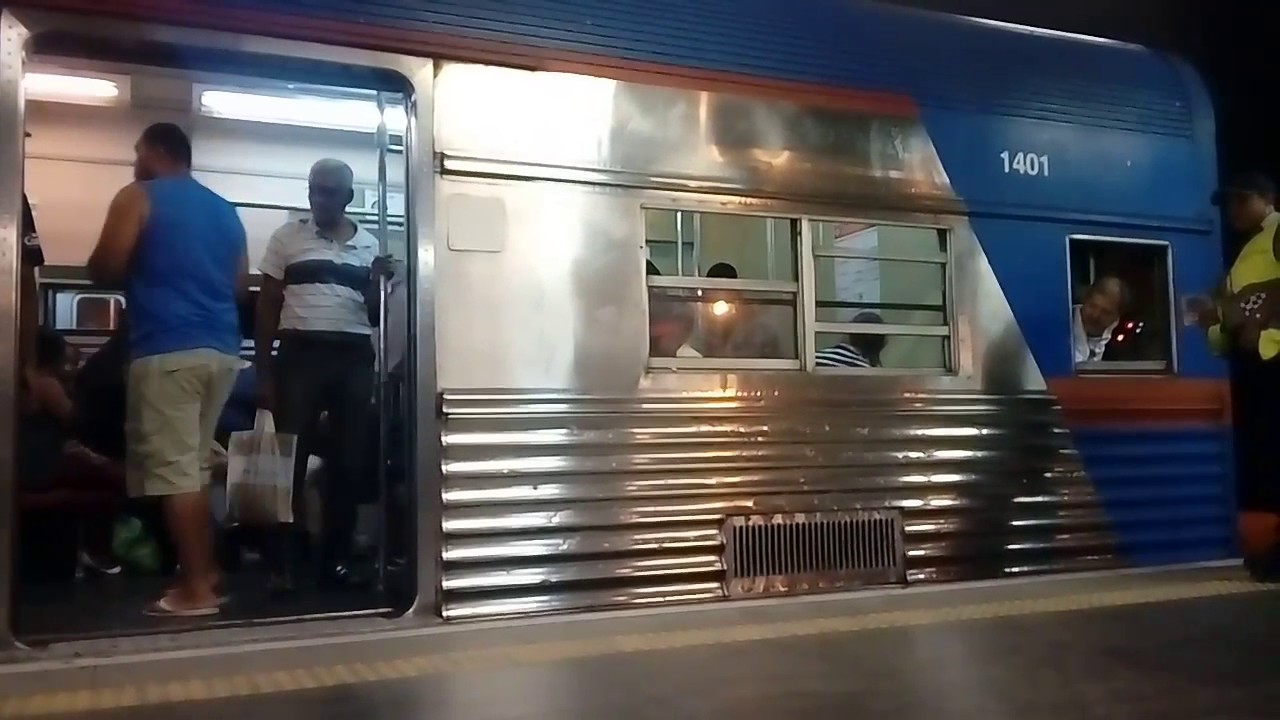 CPTM - TUE Budd/Mafersa série 1400 Partindo de Itaim Paulista.