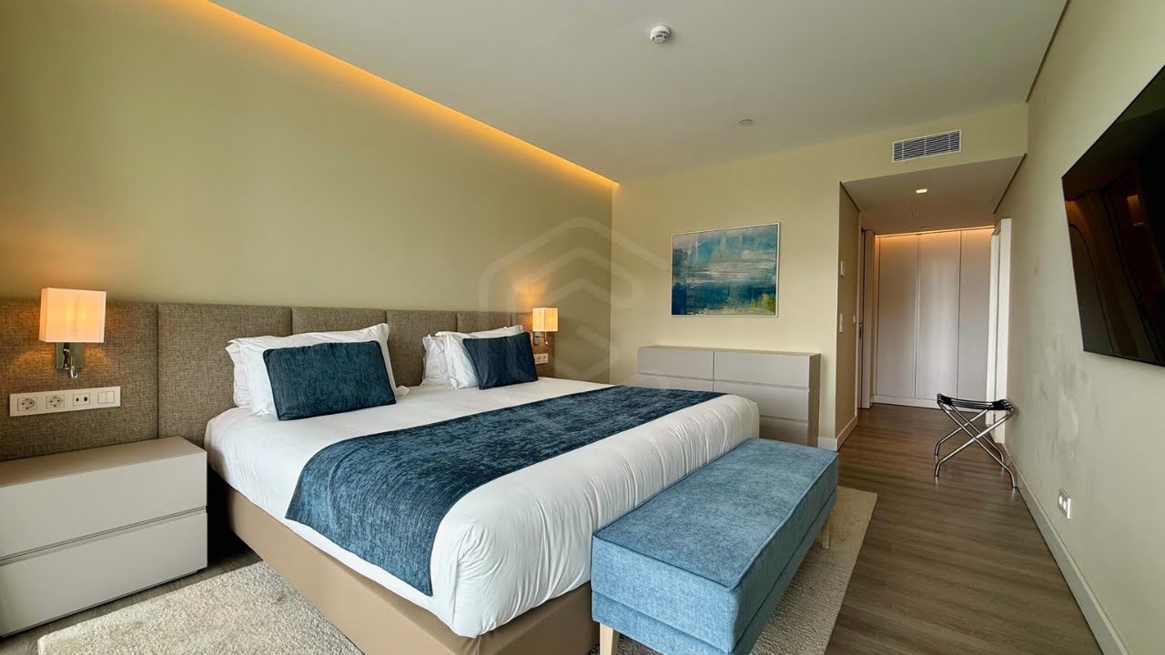 Apartamento T2 na primeira linha da Praia, Vilamoura