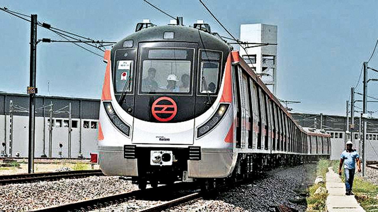 Delhi Metro Pink Line Trip - Part 1 (Netaji Subhash Place to Rajouri Garden)