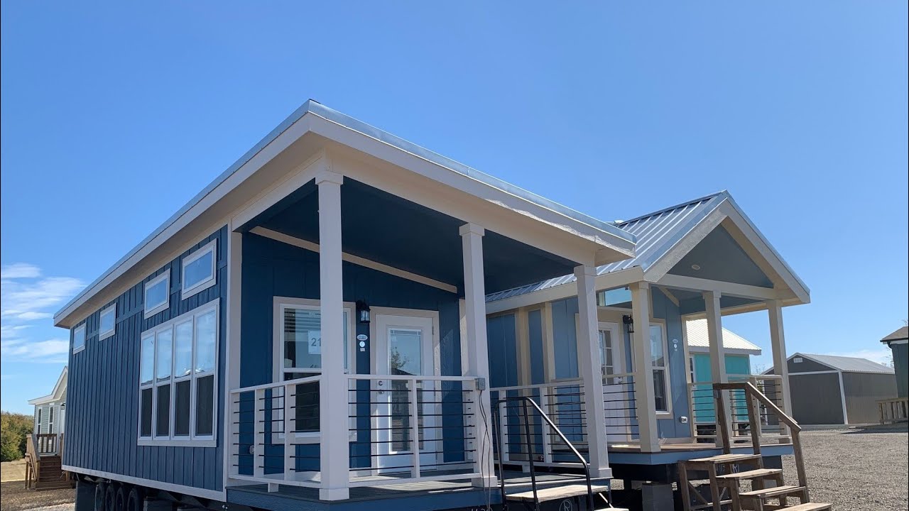 PERFECT TINY HOME for wine enthusiasts