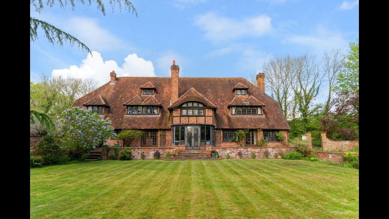 Calcot Park | Reading | Adrian Beatty | Fine & Country Reading
