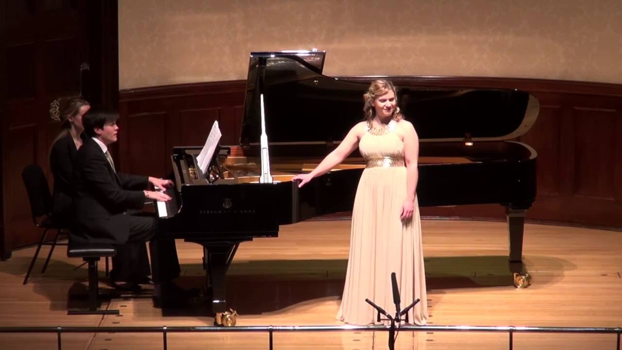 ANNA HUNTLEY - Cole Porter - The Tale of the Oyster