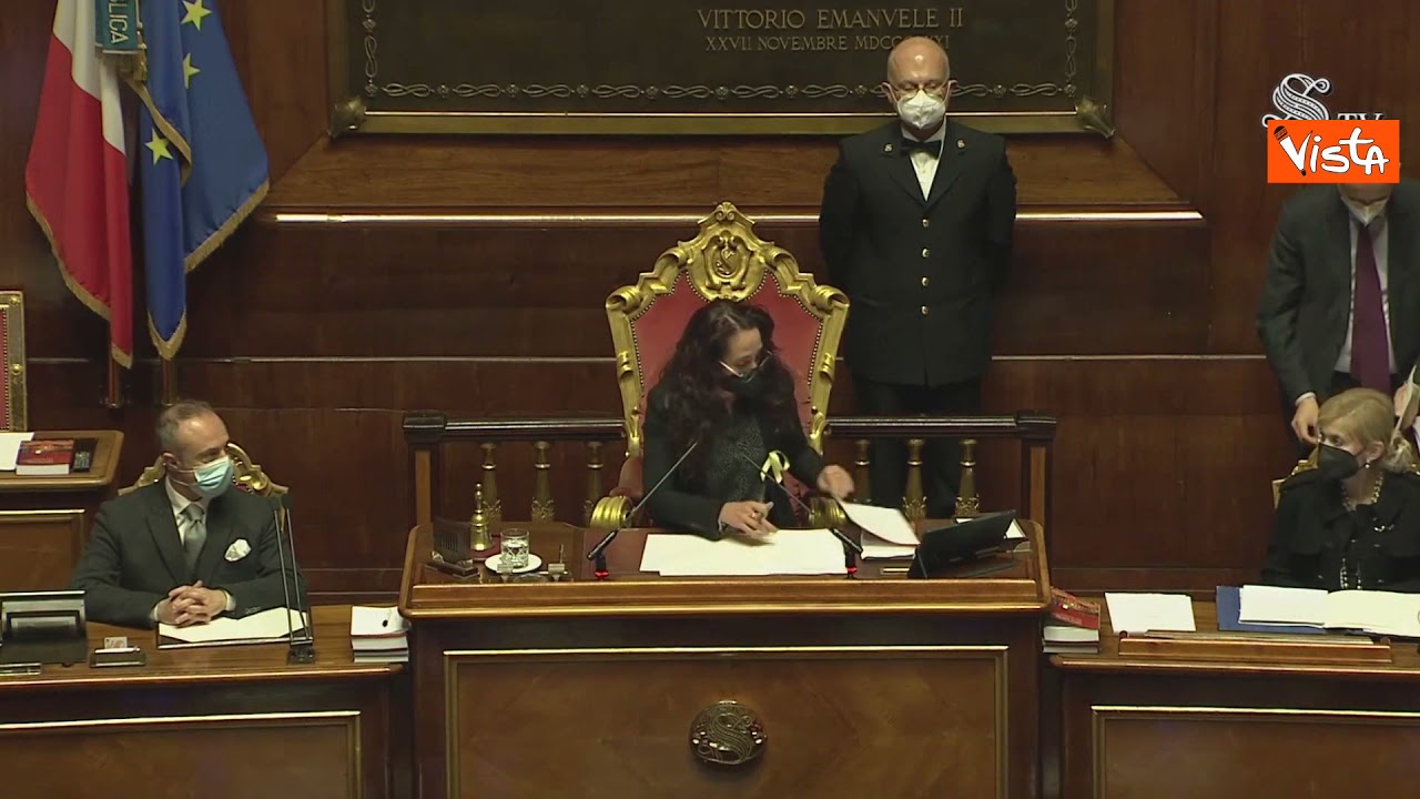 Crucioli vs Senato: la lite tra l'ex M5S, Casellati e Taverna: 