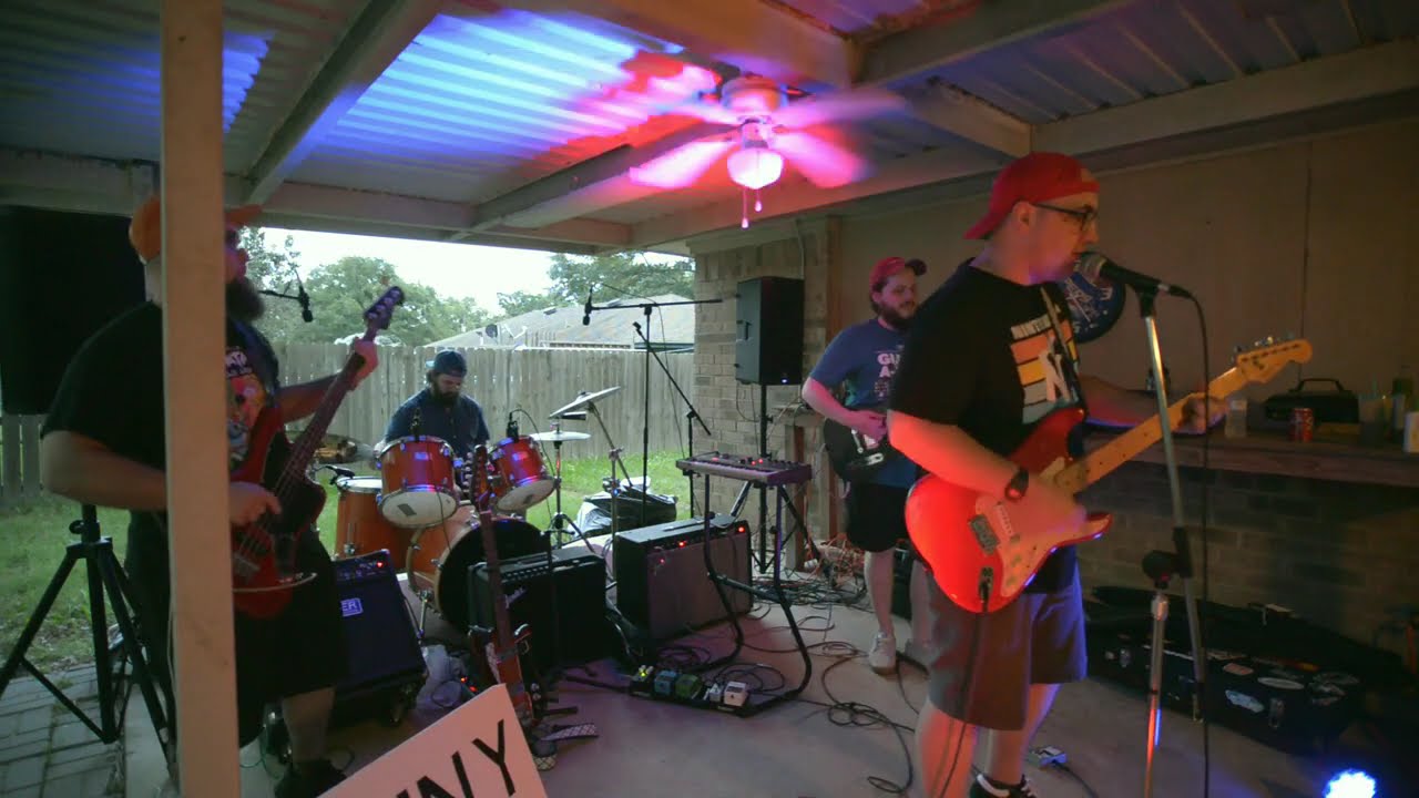 Can't Find (Live at Debbie's)