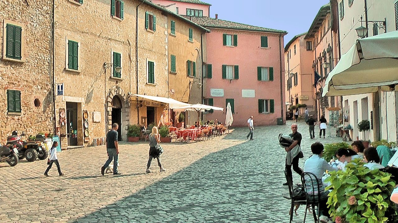 San Leo, Emilia-Romagna, Italy [HD] (videoturysta.eu)