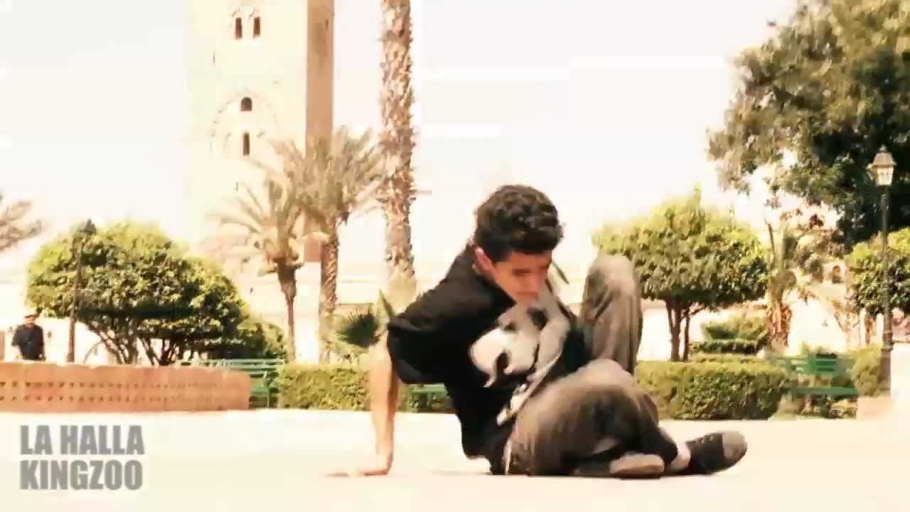 Peppa & Wolf @ Marrakech City   |  LA HALLA KINGZOO |  #ArabsGotTalent S2 Ep4 Break Dance