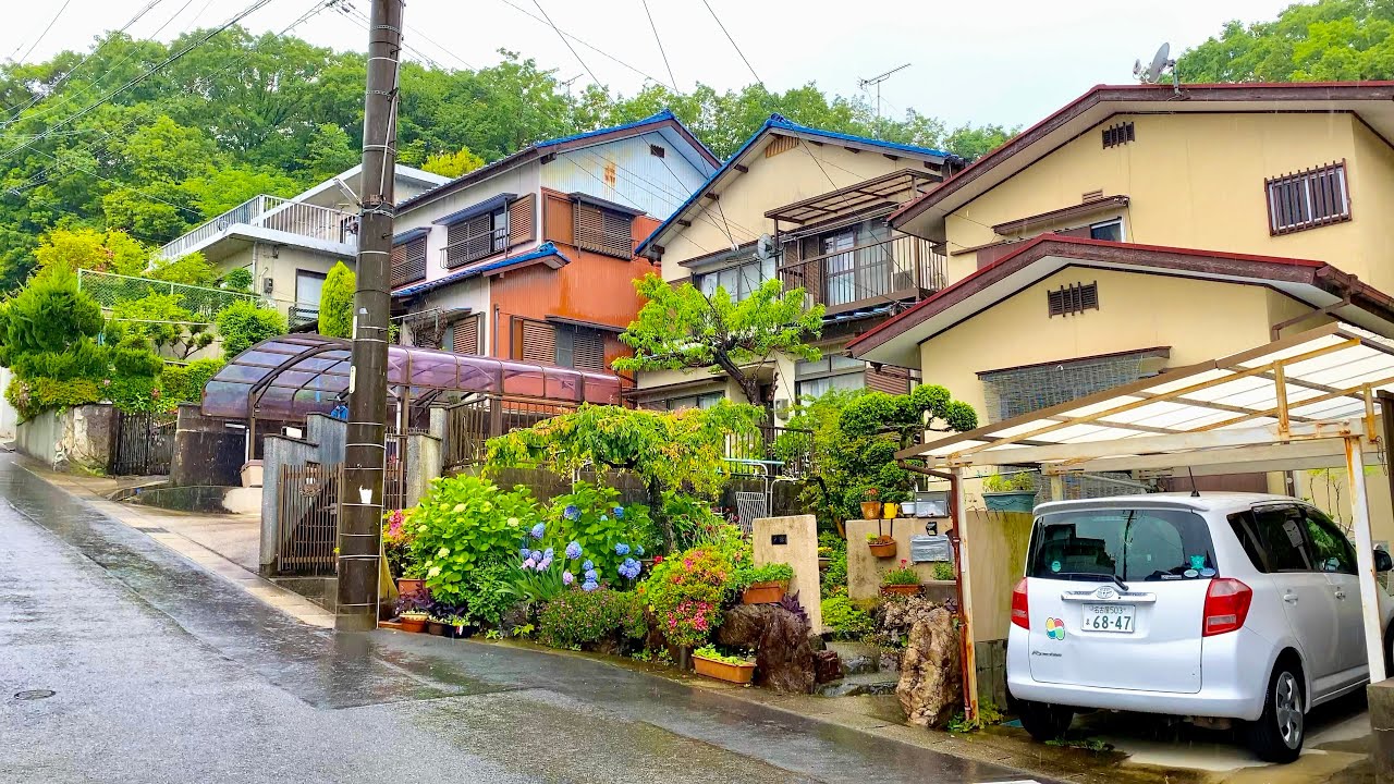 4K Japan Walk - Heavy Rainy Day | Modern Japanese Houses |  Residential Walking Tour in Nagoya