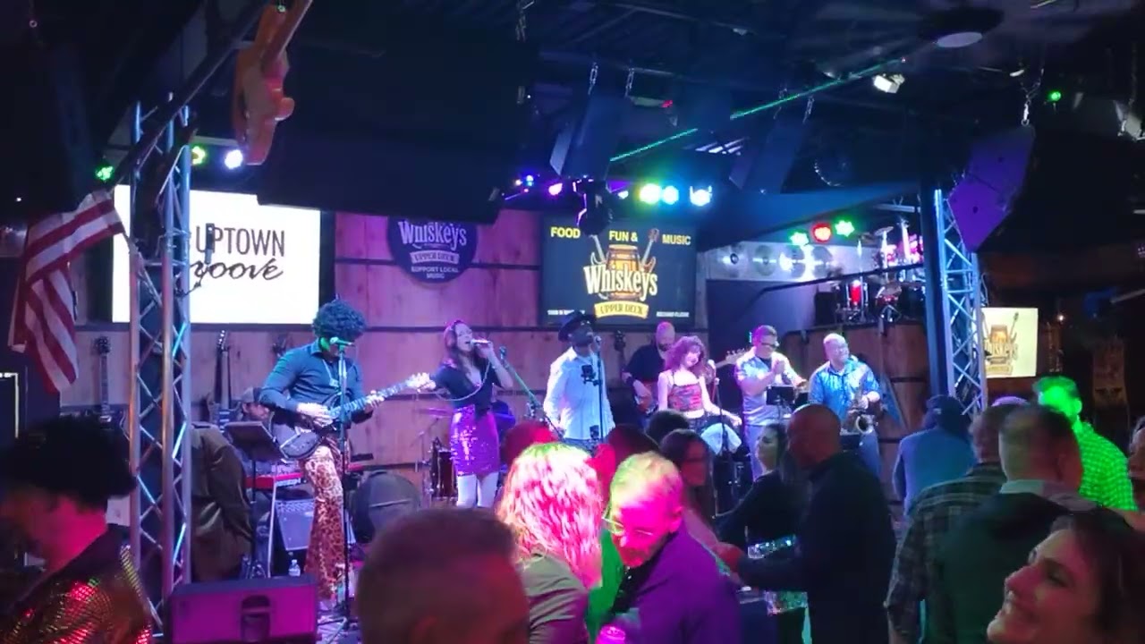 The Uptown Groove. Last Dance 
