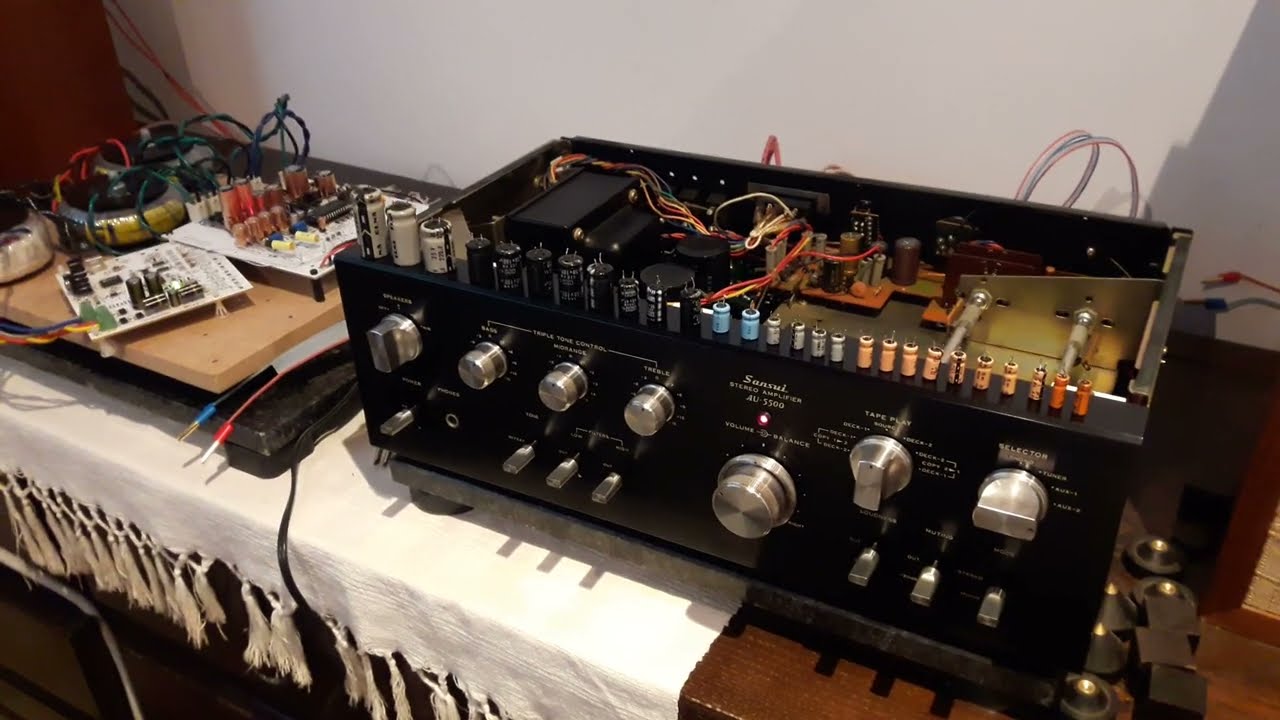 SANSUI AU-5500 - Capacitors Upgrade