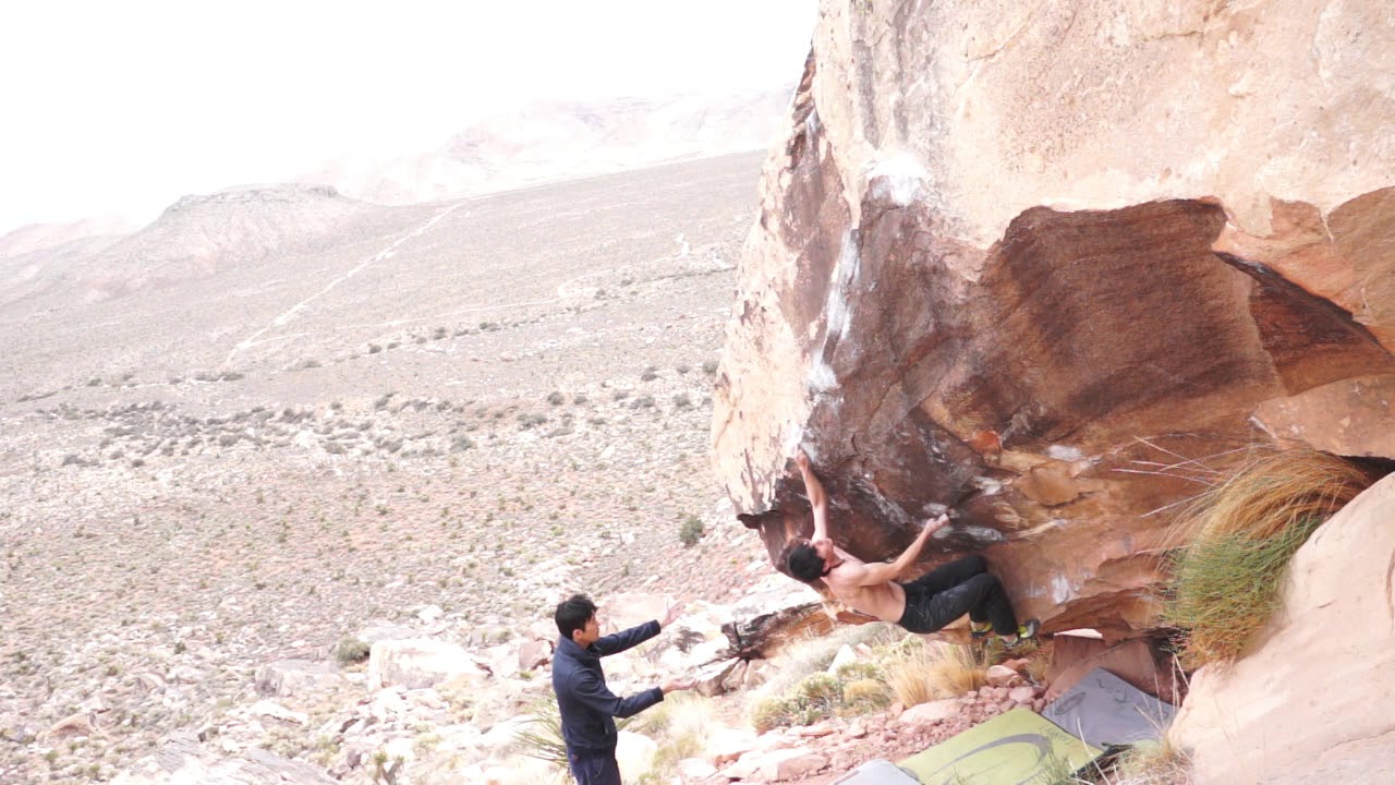 Hungry Hungry Hippos(V12), Windy Canyon, Red Rocks