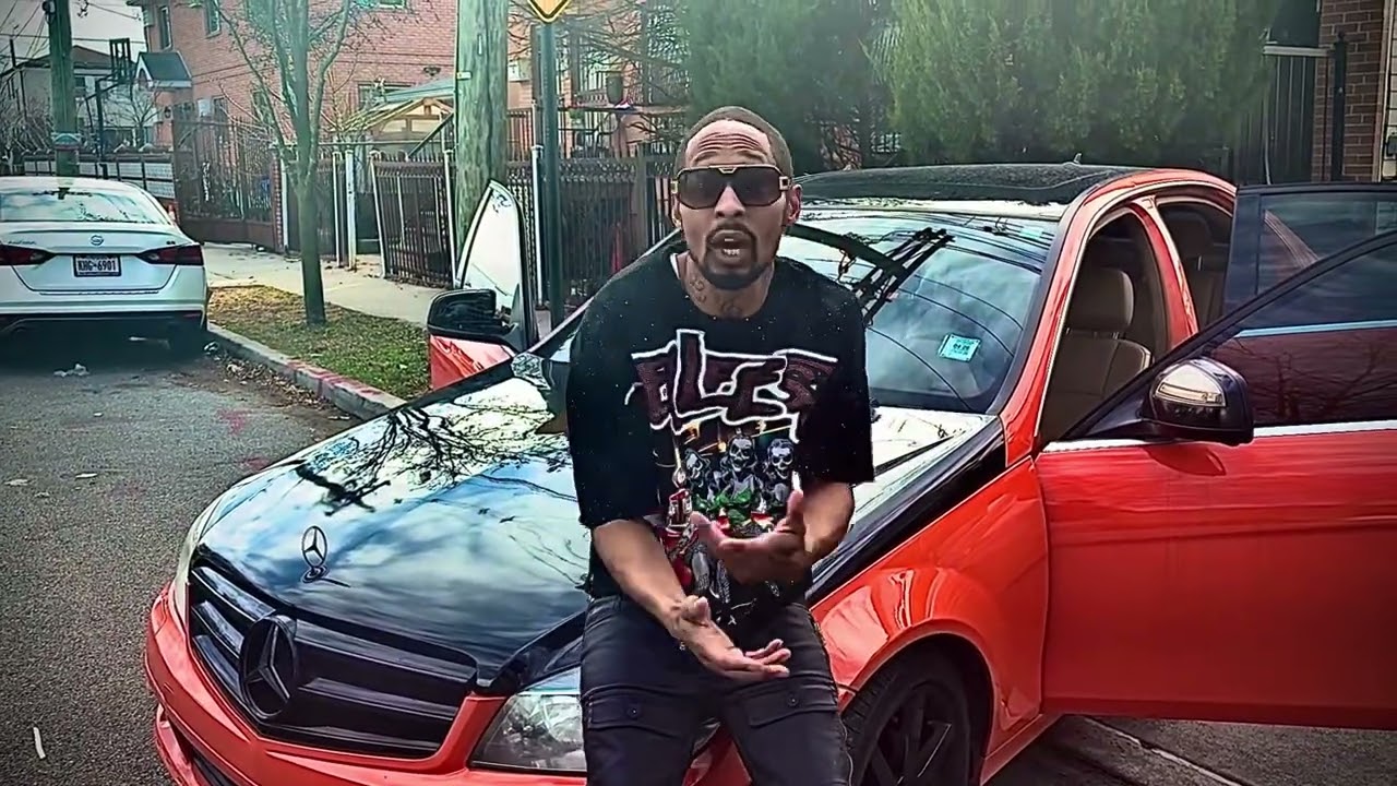 Pulled up @ThisIsBiggavel @snoopdogg @50Cent @tonyyayo7361 @mrcamrontv @WarrenG @VevoNateDogg 