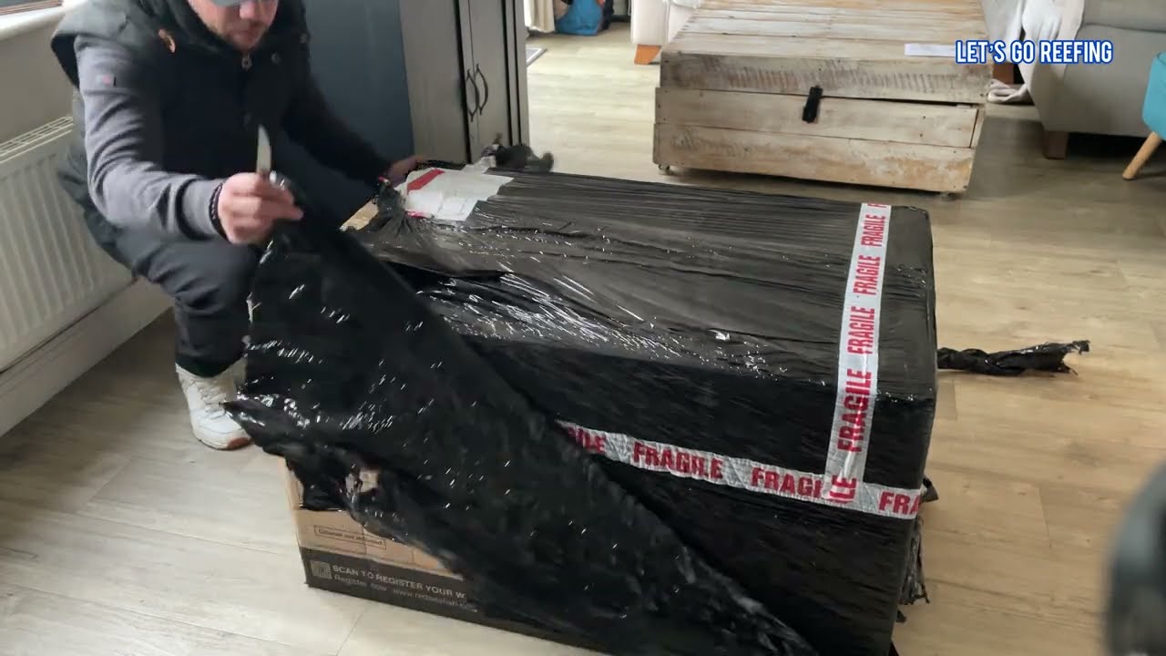 Unboxing Red Sea Nano Max G2 XXL #coralreef #fishtank #reeftank  #unboxing #redsea  #shorts #fish