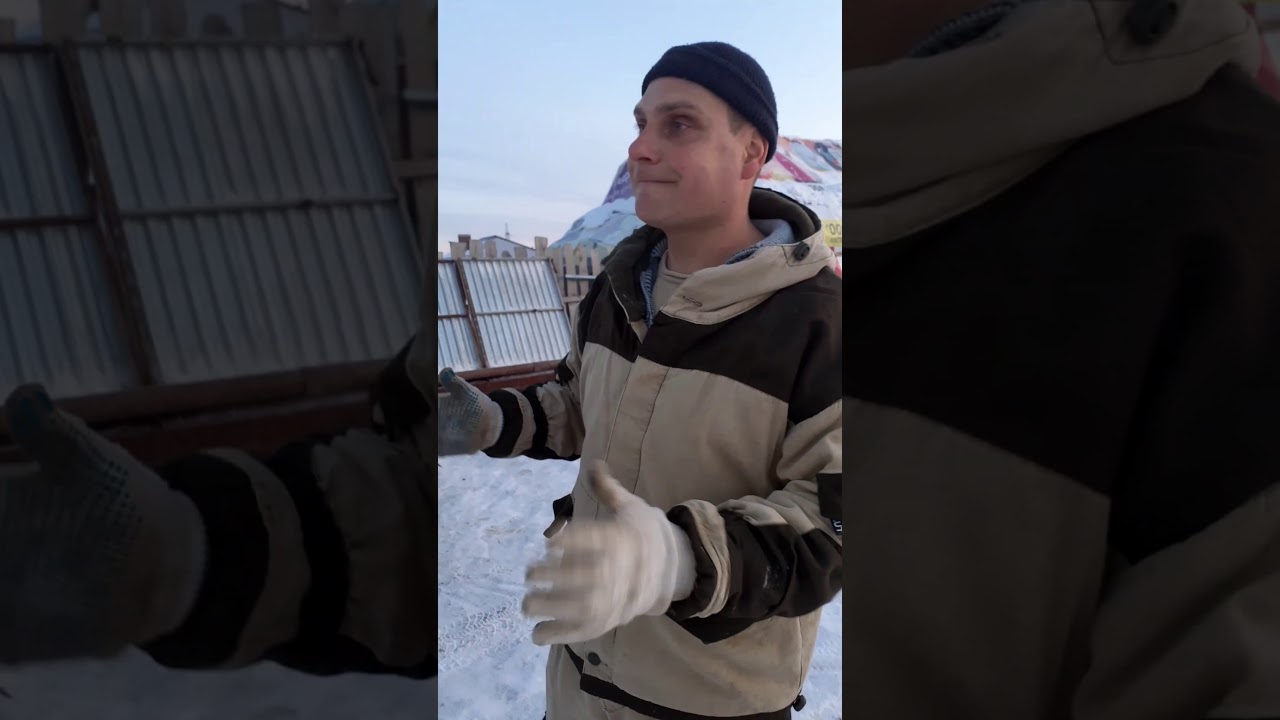 Коровник с сеновалом . В нашем хозяйстве всё легко и просто.